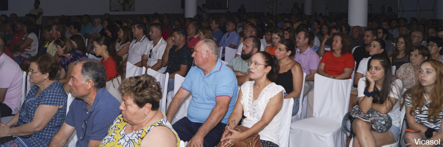 Agricultores de Vicasol asisten a las charlas de Agrobío